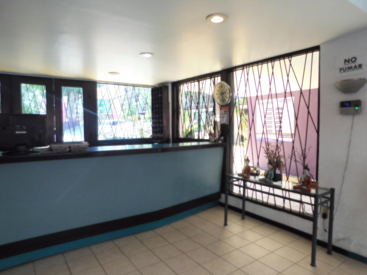 Hotel Suites Royal Tijuana Extérieur photo