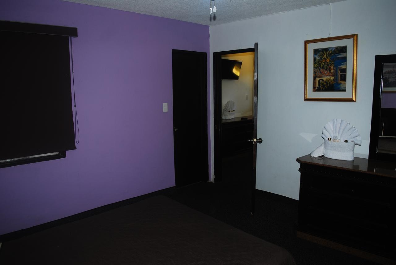 Hotel Suites Royal Tijuana Extérieur photo