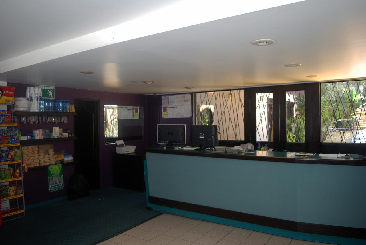 Hotel Suites Royal Tijuana Extérieur photo