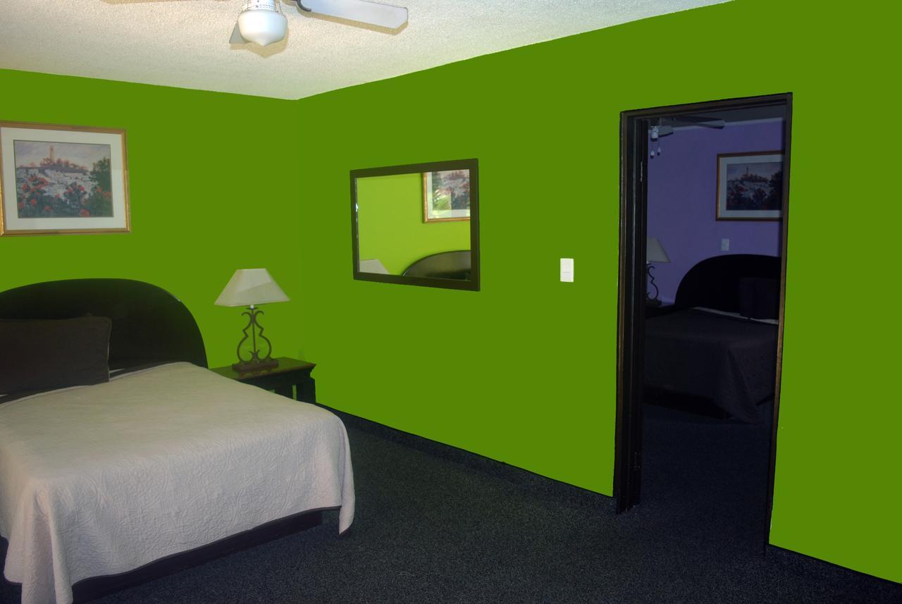 Hotel Suites Royal Tijuana Extérieur photo